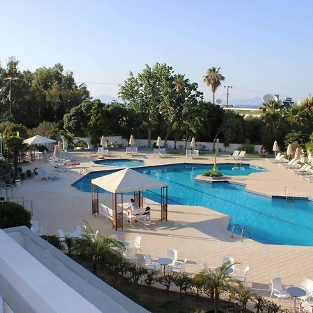 Happy Days Hotel, Adults Only Theologos  Exterior photo