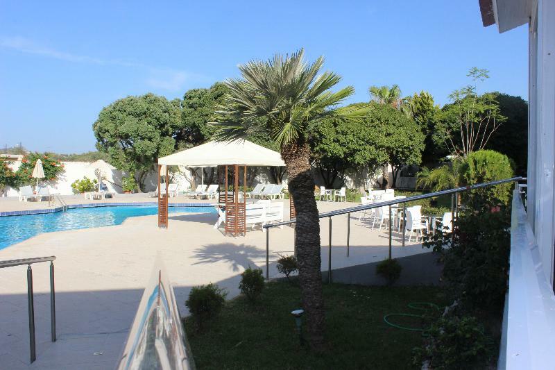 Happy Days Hotel, Adults Only Theologos  Exterior photo